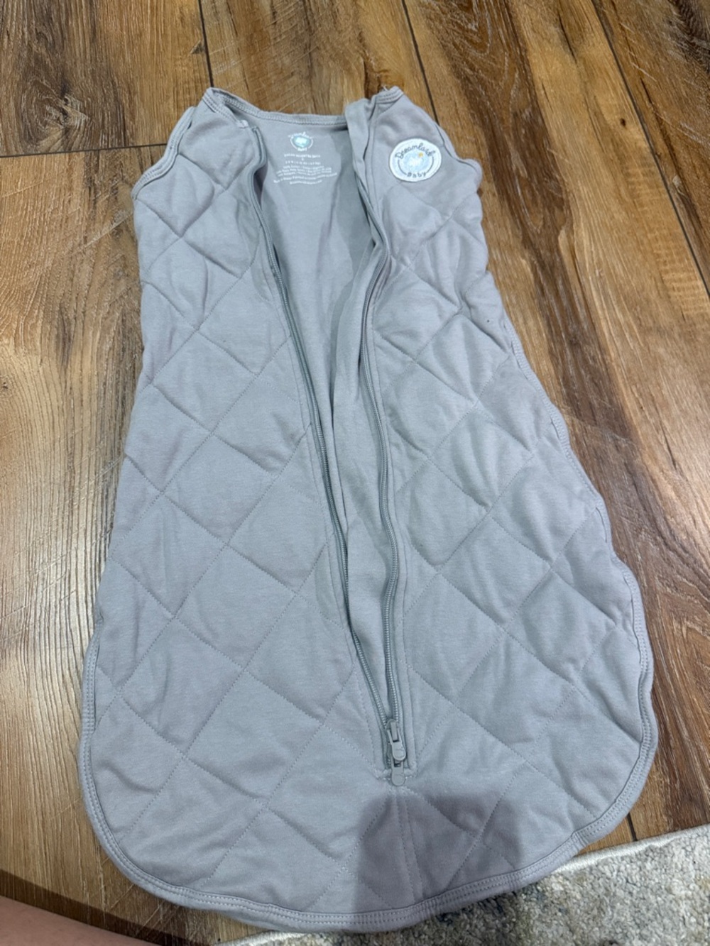 Dreamland baby sleep sack
S
0-6 m
8-16 lbs